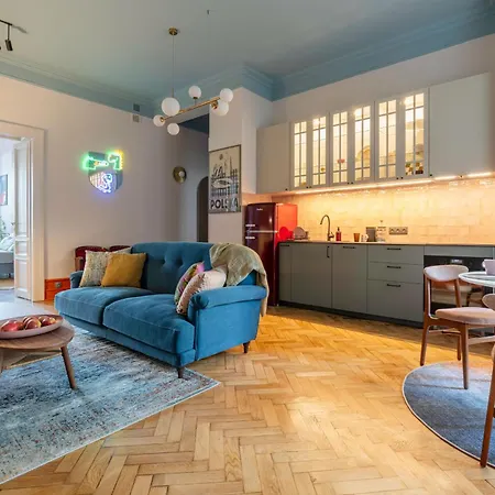 Two Bedroom Apartment-dietla 11- Wawel Castle View Apartment *
