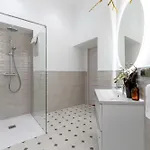 Two Bedroom Apartment-dietla 11- Wawel Castle View Apartman *